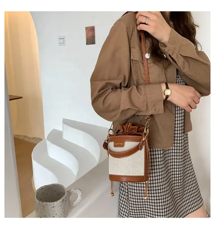 Sac Seau à Cordon Femme – Style Vintage, Bandoulière Réglable, Petit Format Chic
