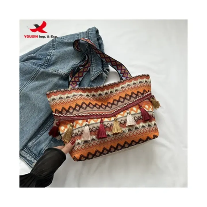 Sac à Main Tissu Ethnique avec Pompons - Style Bohème et Décontracté