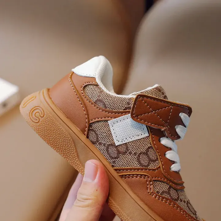 Baskets Légeres pour Enfants - Mode Décontractée Garçons et Filles - Confortables et Polyvalentes pour l’École et les Sorties