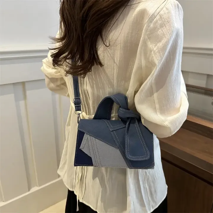 Petit Sac à Main Féminin avec Détail Nœud