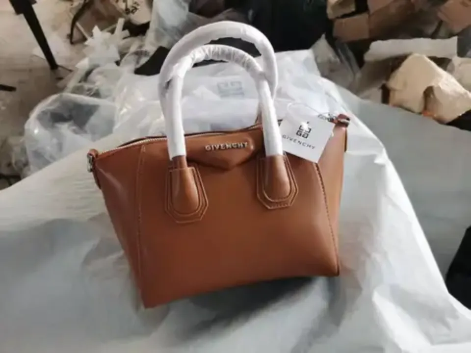 Sac à Main Élégance Urbaine – Style Classique et Tendance
