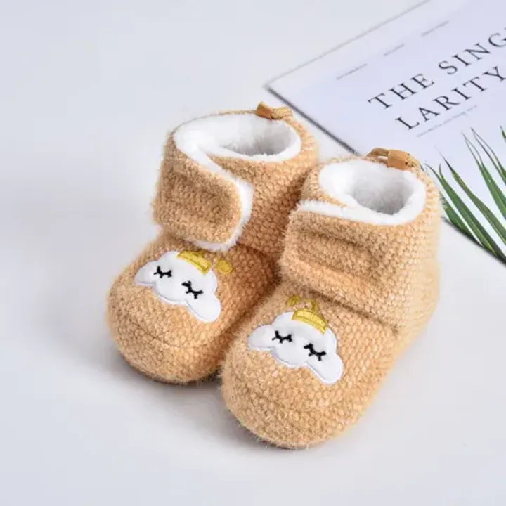 Chaussons Bébé Hiver – Mignons Préwalkers en Laine Épaisse