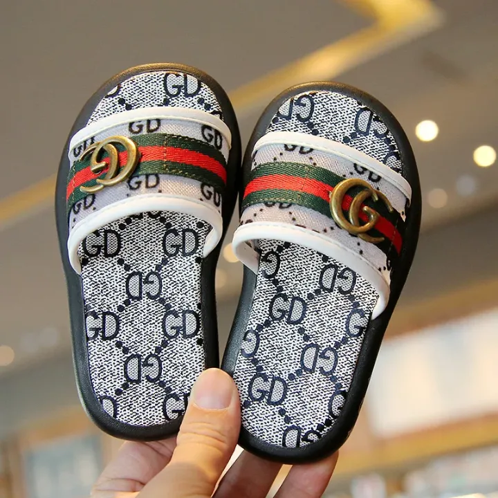 Chaussons Bébé de Luxe – Sandales Souples pour Enfants Style Tendance