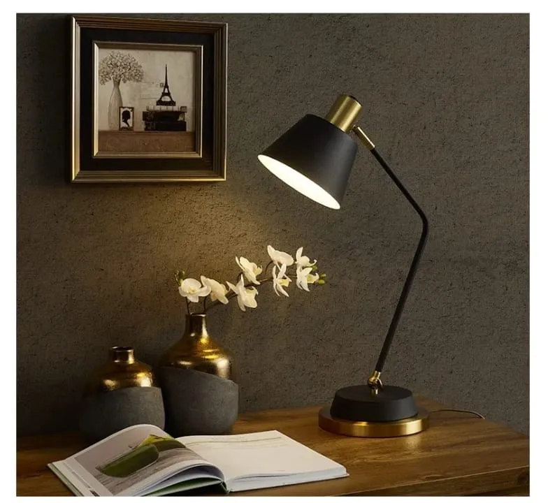 Lampe de Bureau Moderne avec Tête Courbée - TQ22014