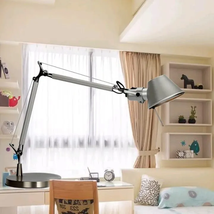 Lampe Professionnelle à Ressort Intégré – TQ22018