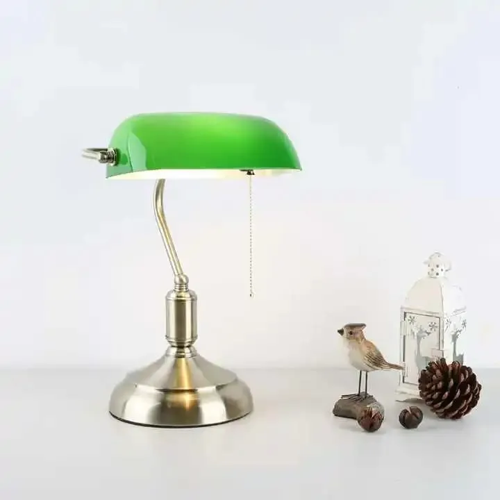 . Lampe Banquier Classique avec Abat-Jour Vert – TQ22020B