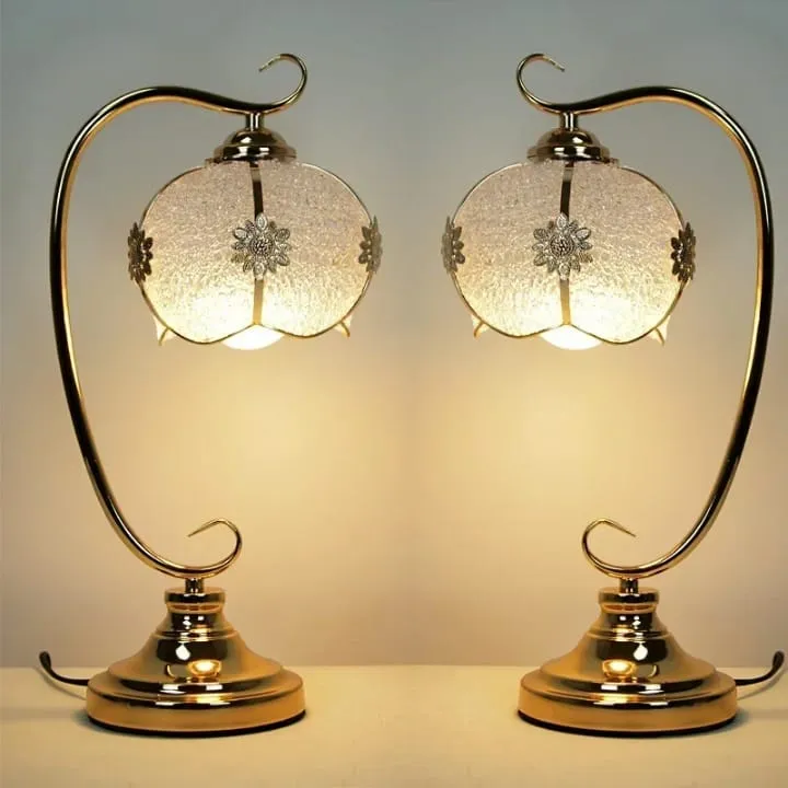 Lampe Vintage à Abat-Jour Sculpté – TQ22021