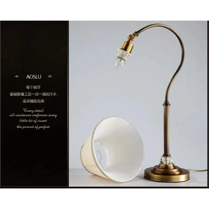 Lampe de Chevet avec Abat-Jour en Tissu – TQ22027A