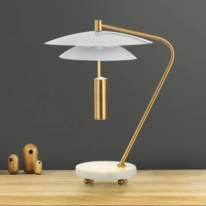 Lampe Scandinave en Laiton et Verre – TQ22037