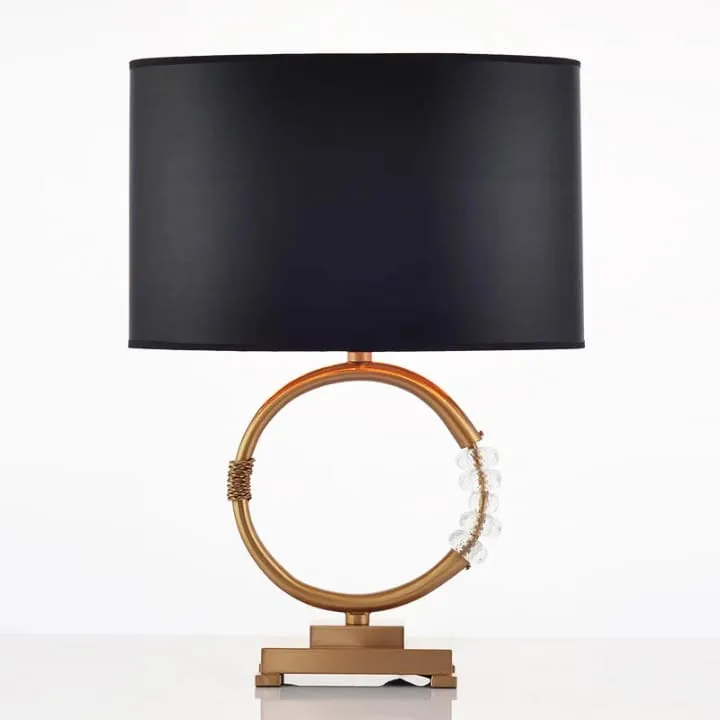 Lampe Cercle Doré avec Abat-Jour Noir – YF-816