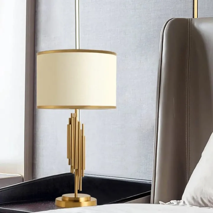 Lampe Dorée avec Abat-Jour Blanc – YF-253B