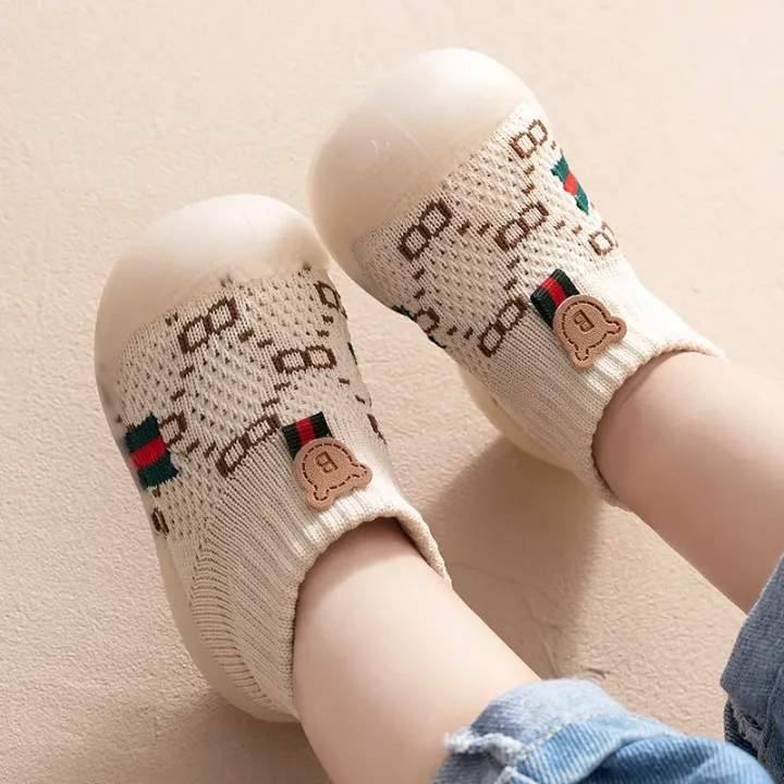 Chaussons Chaussettes Bébé Antidérapants – Design Mignon et Confort Assuré