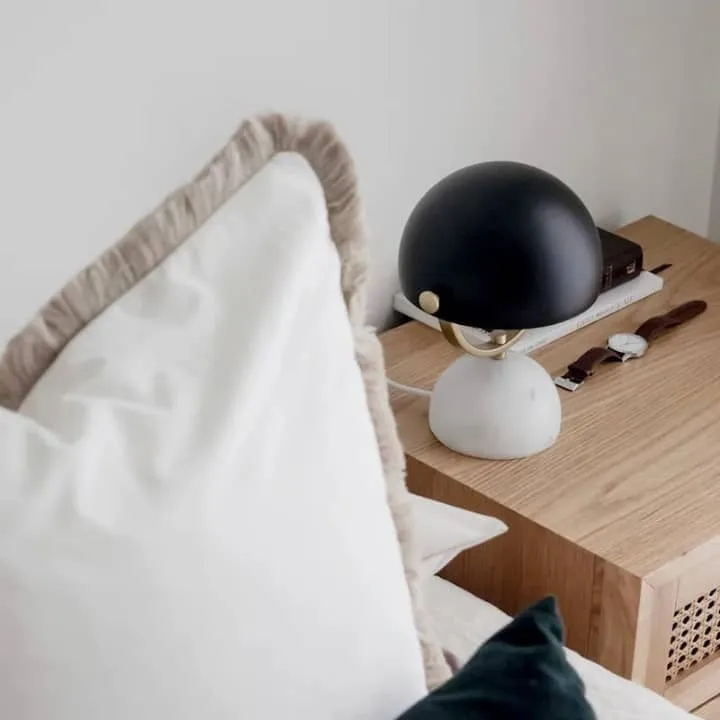 Lampe Globe Noir et Or avec Socle Demi-Sphère Marbré
