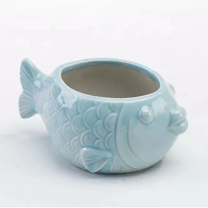 Pot décoratif en forme de poisson – Céramique bleu pastel