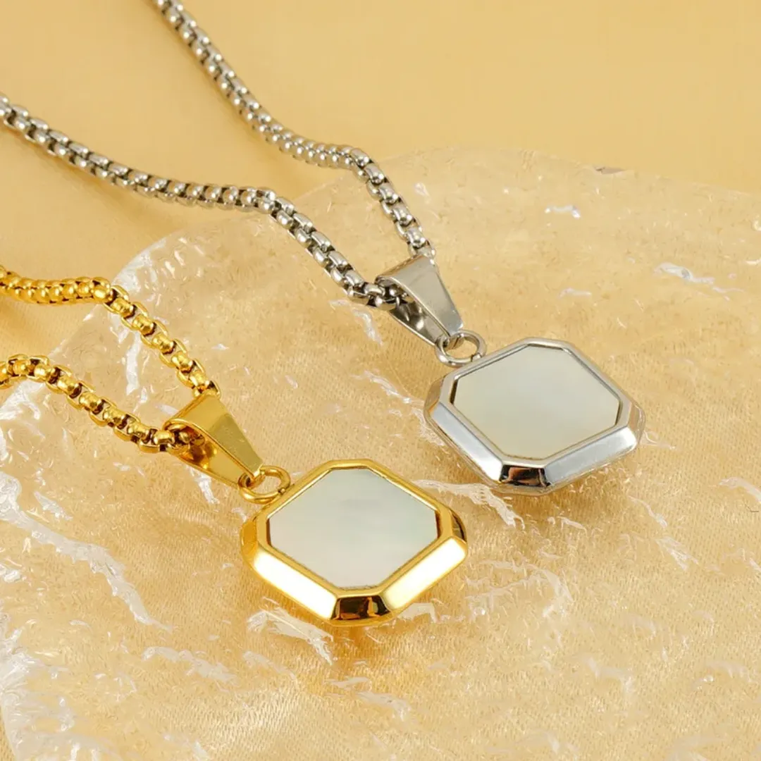 Chaîne Carrée Homme/Femme – Acier Inoxydable Doré 18K & Pierre Naturelle – Bijou Tendance Hiphop