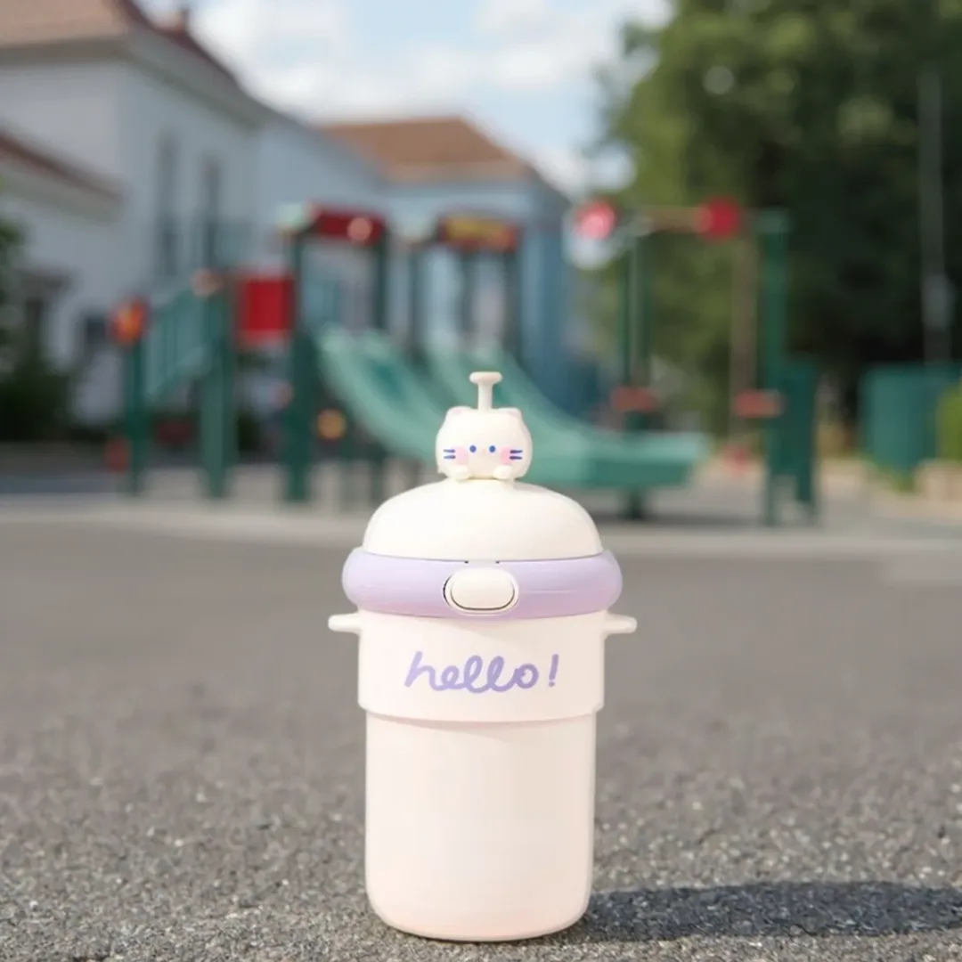 Gourde Enfant Dessin Animé – Grande Capacité, Anti-Fuite, avec Bandoulière | Design Mignon & Coloré