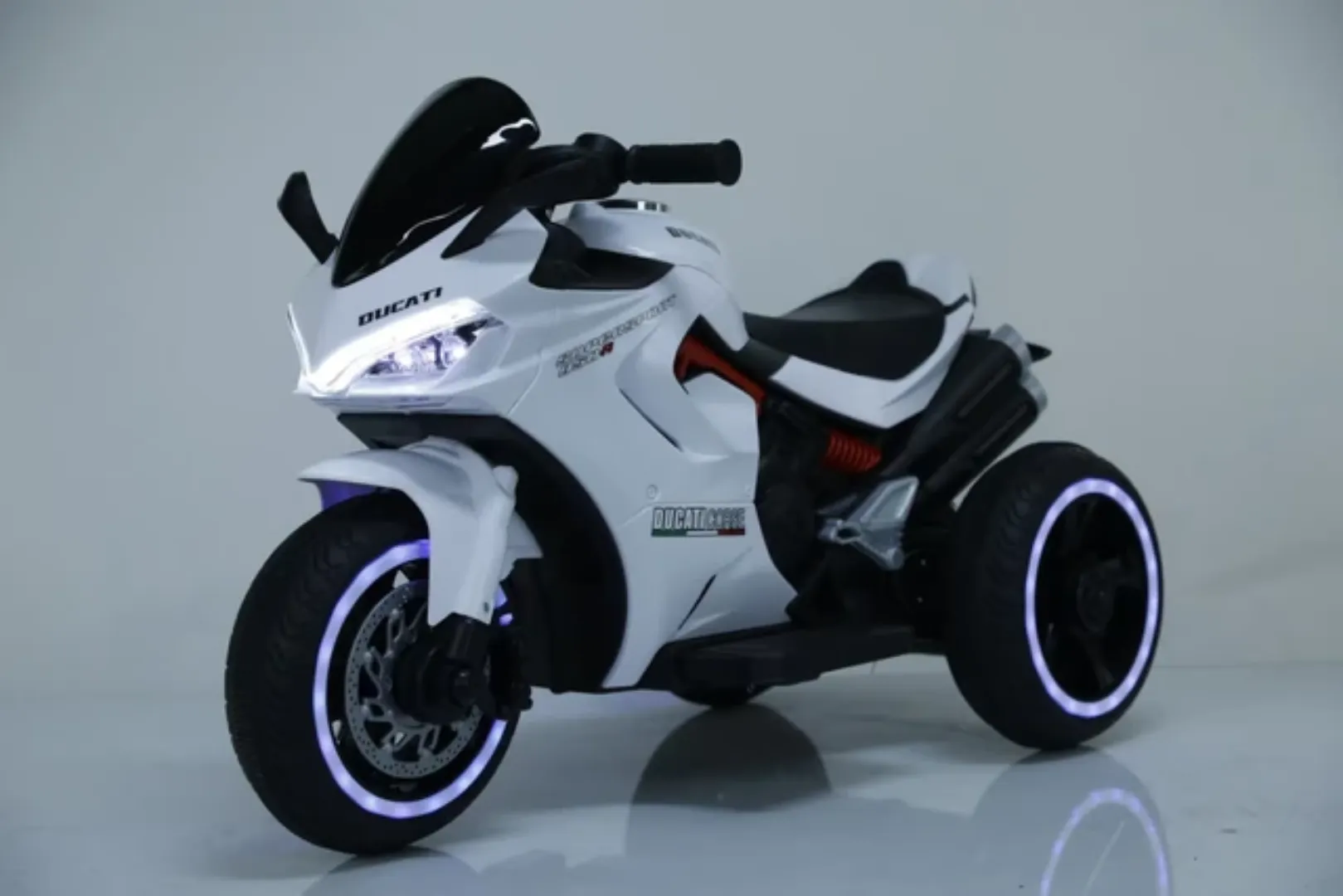 Moto Électrique Enfant 12V – Design Sport, Batterie Rechargeable, LED & Musique, Modèle Ducati