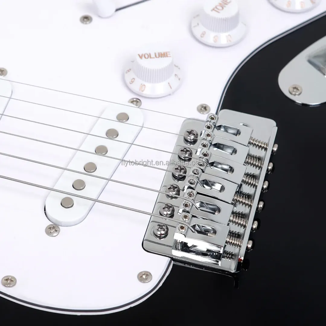 Guitare Électrique ST700 – 6 Cordes Acier – Corps en Tilleul – 39 Pouces – Modèle Débutant ou Pro