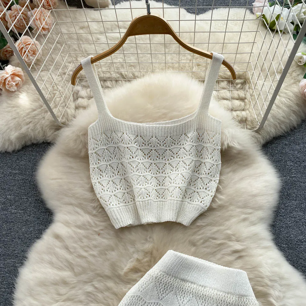 Ensemble Femme Bohème Tricoté – Haut Court et Jupe Longue en Crochet, Style Estival Chic
