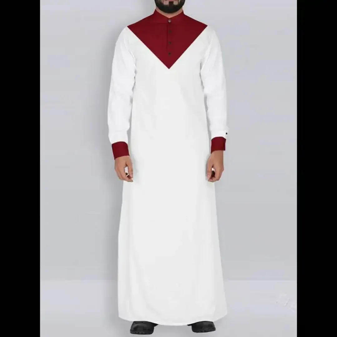 Qamis Bicolore Homme – Tunique Islamique Élégante à Col Haut et Design Géométrique Moderne