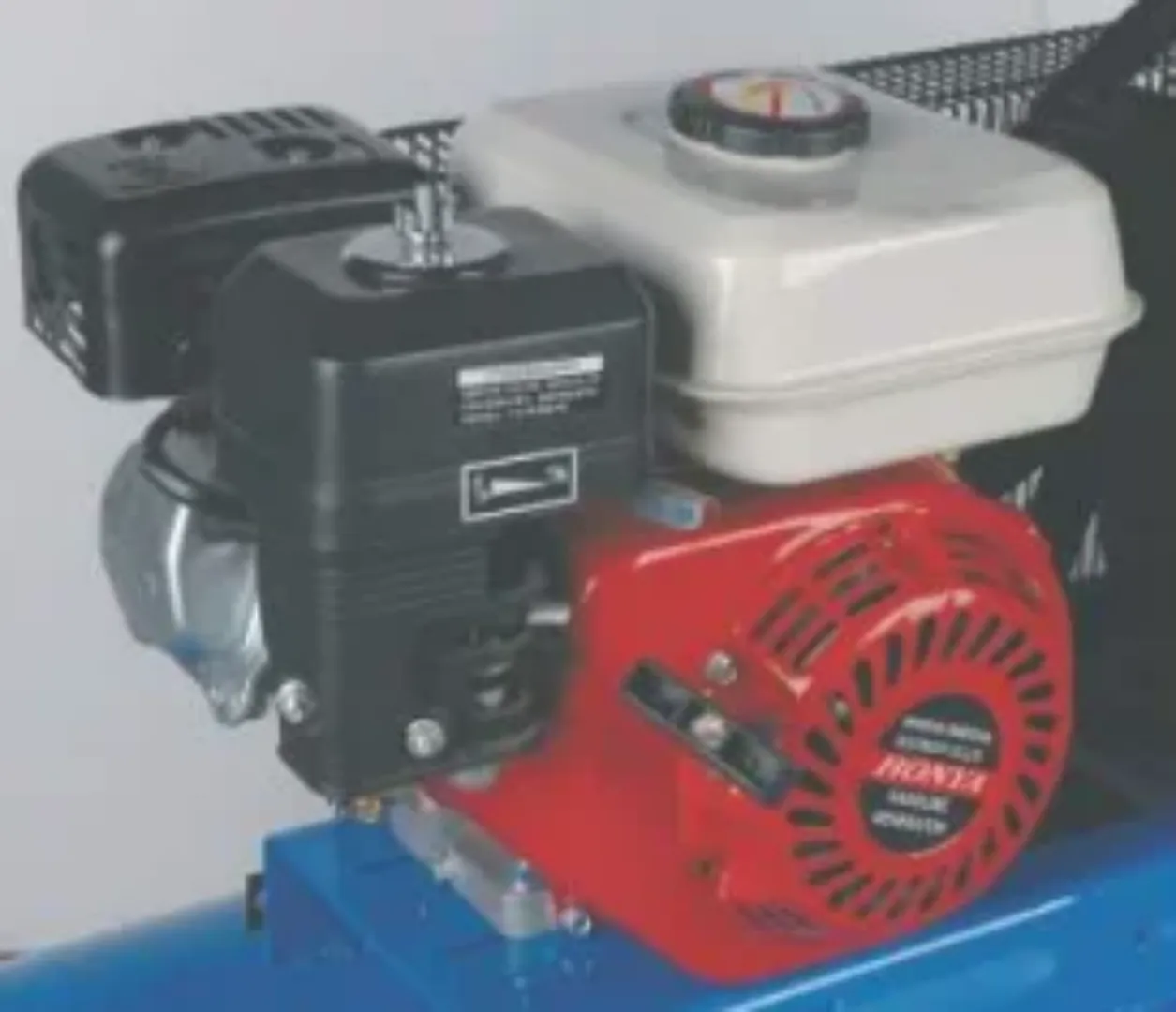 Compresseur d'Air à Essence 80L – 4kW / 5.5HP – Haute Pression 8Bar pour Usage Industriel