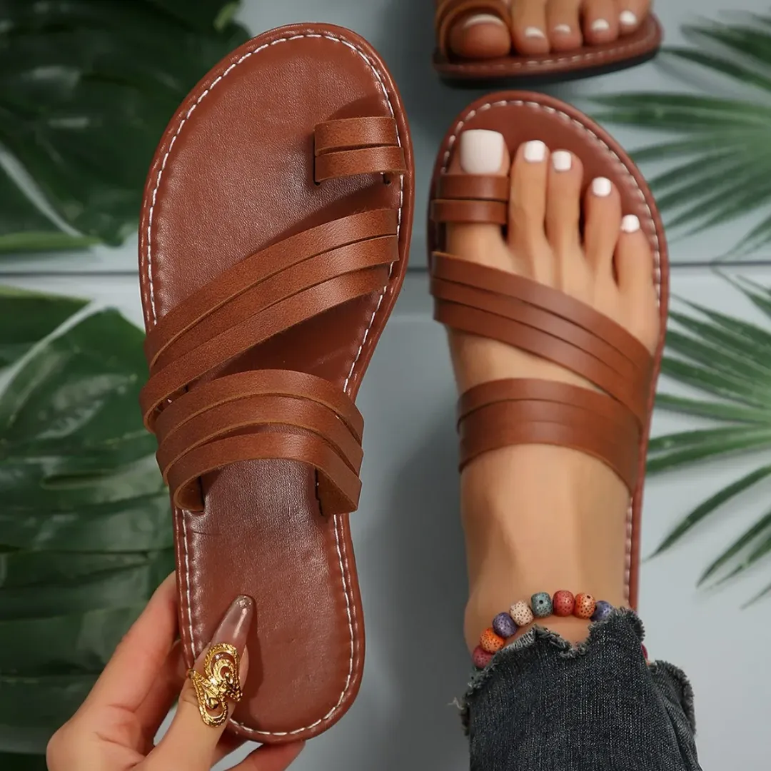 Sandales Plates Femme – Style Bohème Cuir Marron, Brides Multiples et Design Ouvert