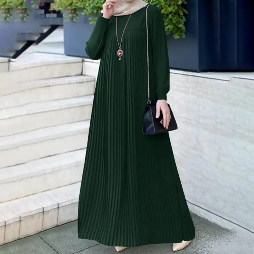 Robe Longue Plissée Modeste – Élégance Discrète & Tissu Fluide pour Femme Voilée