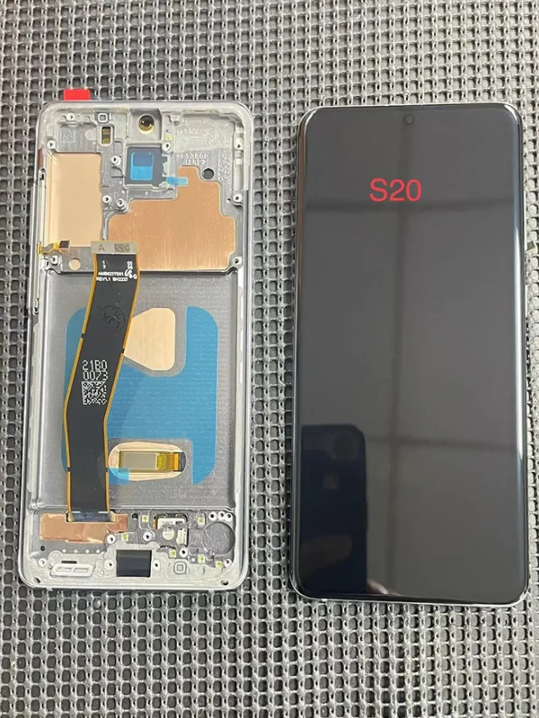 Écran LCD Complet de Remplacement pour Samsung Galaxy S21 5G – Assemblé avec Tactile et Châssis