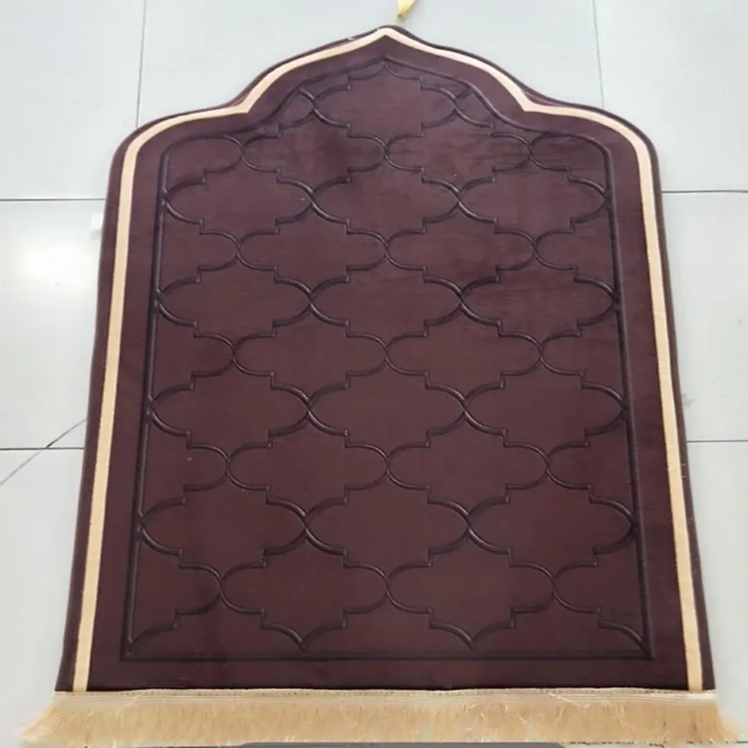 Tapis de Prière Marron – Design Classique et Élégant
