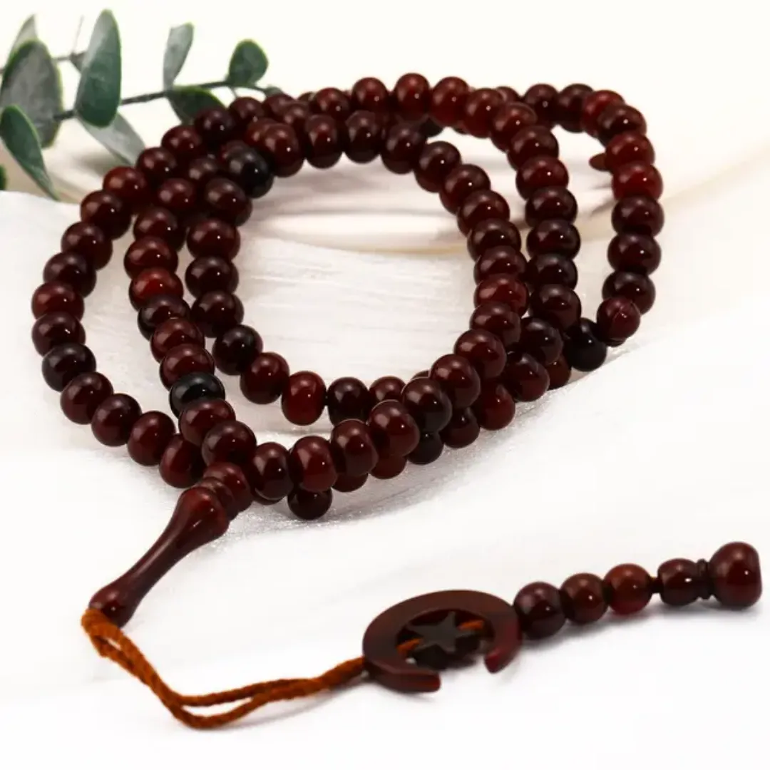 Chapelet Musulman en Bois – 99 Perles avec Pendentif Lune & Étoile