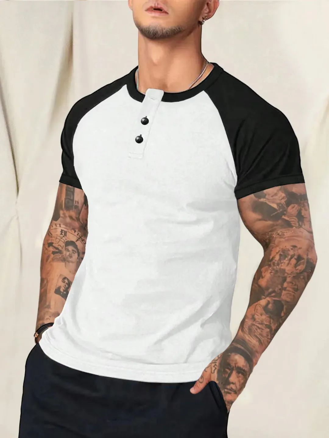 T-shirt Bicolore Homme à Col Boutonné – Manches Courtes