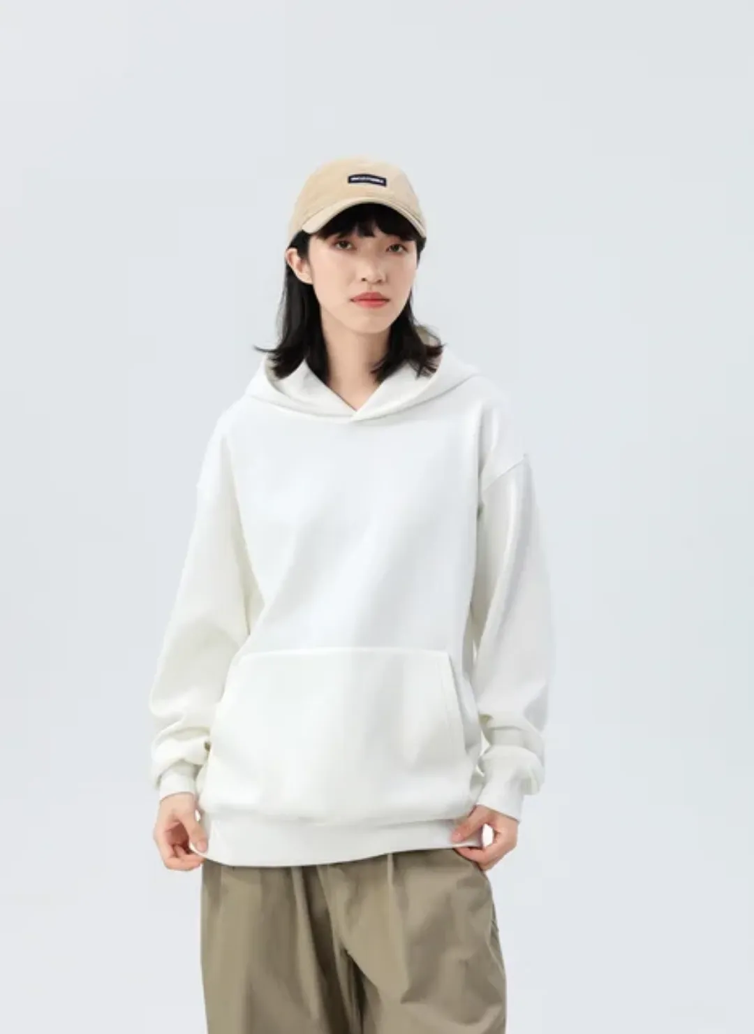 Hoodie Nuances Essentielles – Unisexe, Confort Premium
