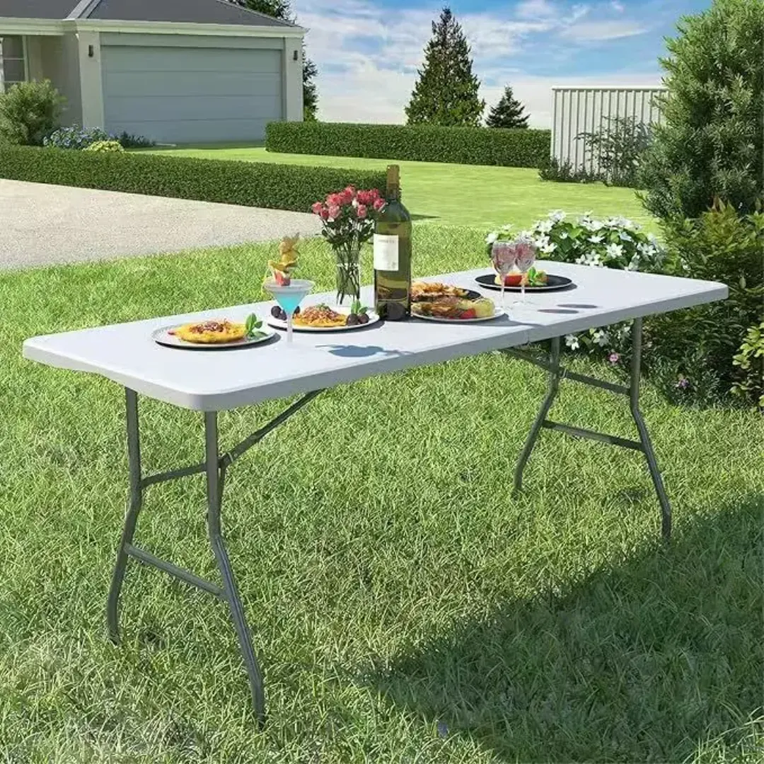 Table Pliante Rectangulaire en Plastique – Réglable & Pliable avec Poignée – Idéale pour l’Extérieur et les Événements