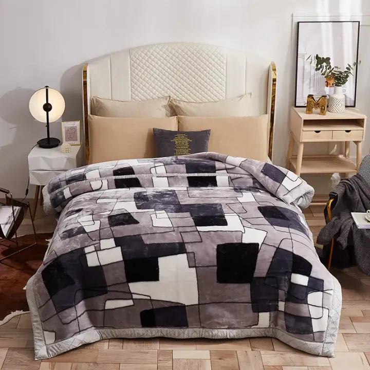 Couverture douce en flanelle à motif floral – 140×190 cm – Plusieurs couleurs disponibles