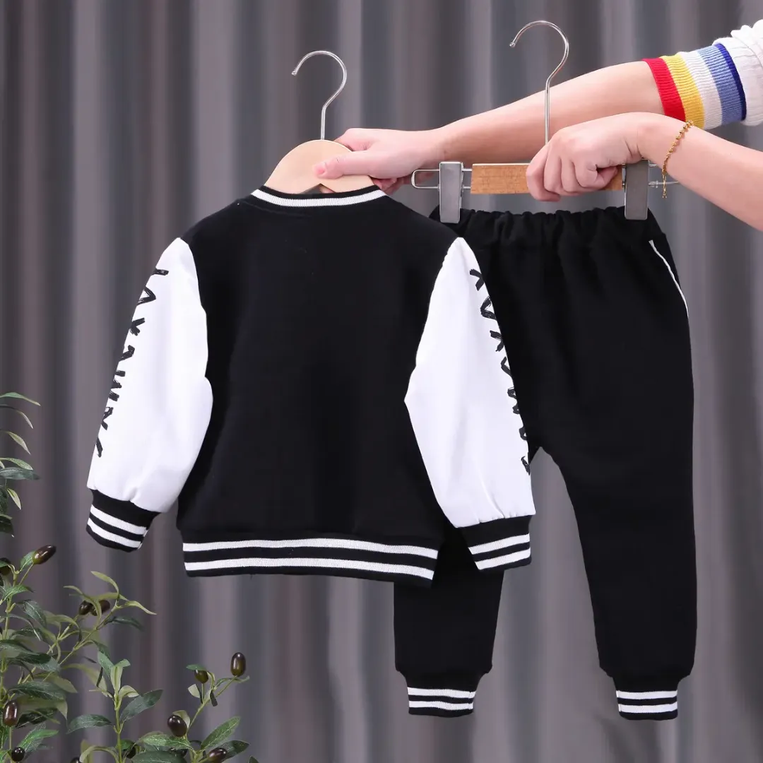 Ensemble enfant style universitaire – Veste varsity et pantalon assorti