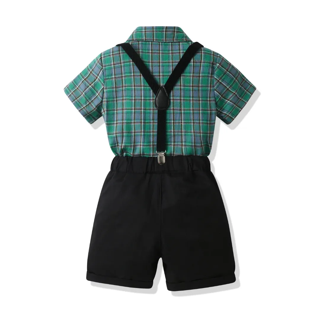 Ensemble garçon chemise à carreaux et short à bretelles