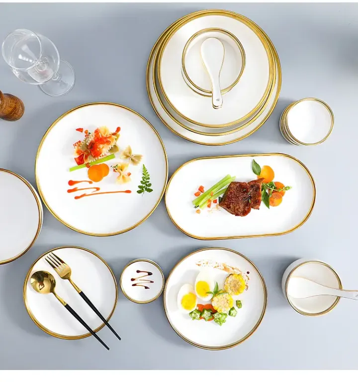 Ensemble de vaisselles 9 pièces en porcelaine blanche bordure dorée – Élégance pour 1 à 2 personnes
