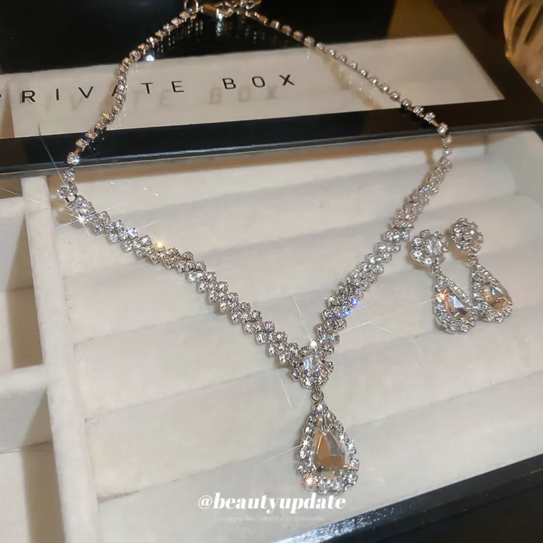 Collier et boucles d'oreilles en forme de V avec goutte de diamant couleur or 2025 ensemble de bijoux en argent deux pièces