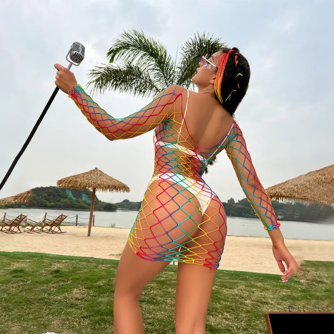 Bikini de plage d'été Nightclub Lingerie sexy en résille colorée avec dentelle