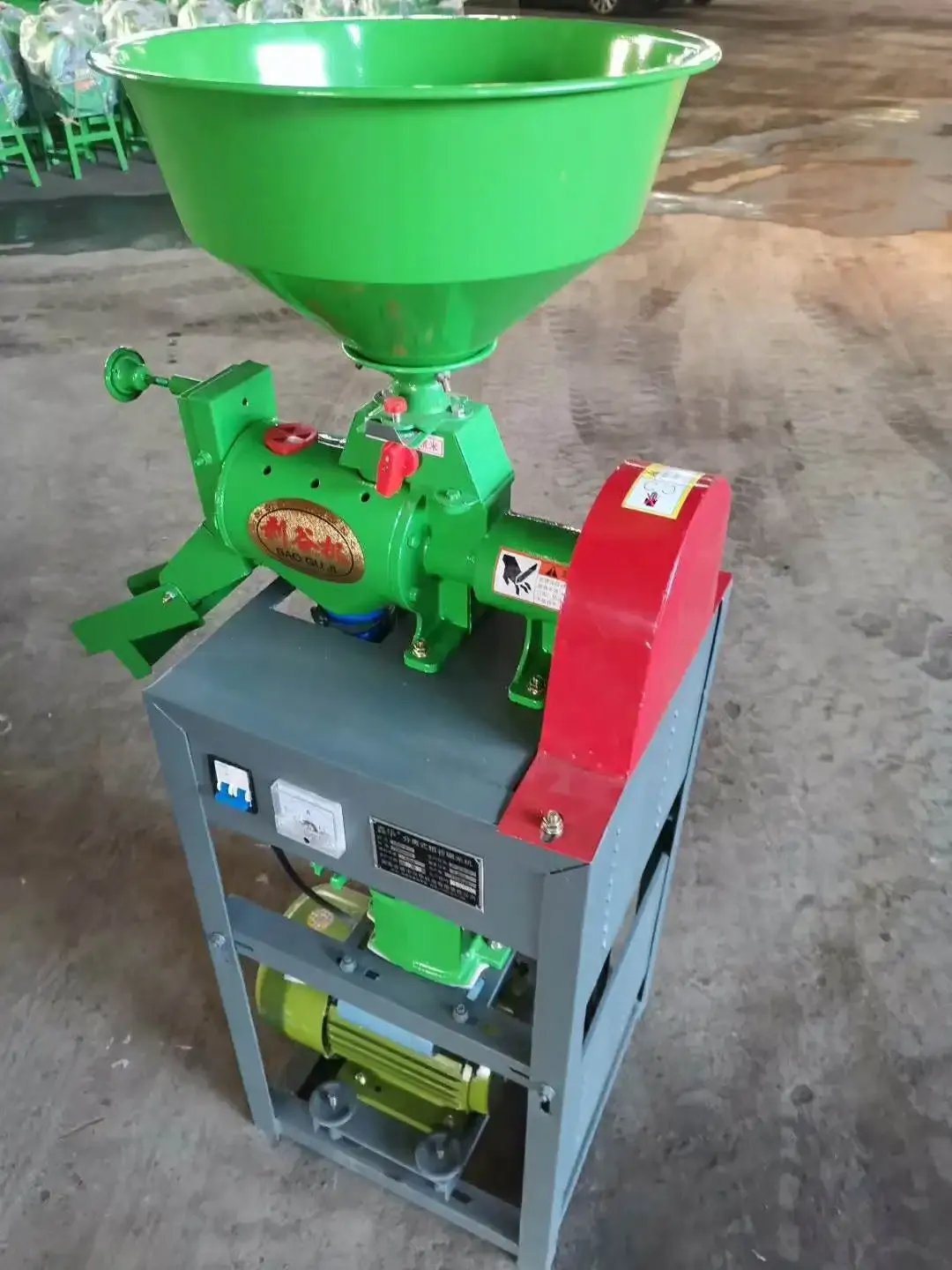 Moulin à Riz Hunan électrique. Machine à décortiquer du riz