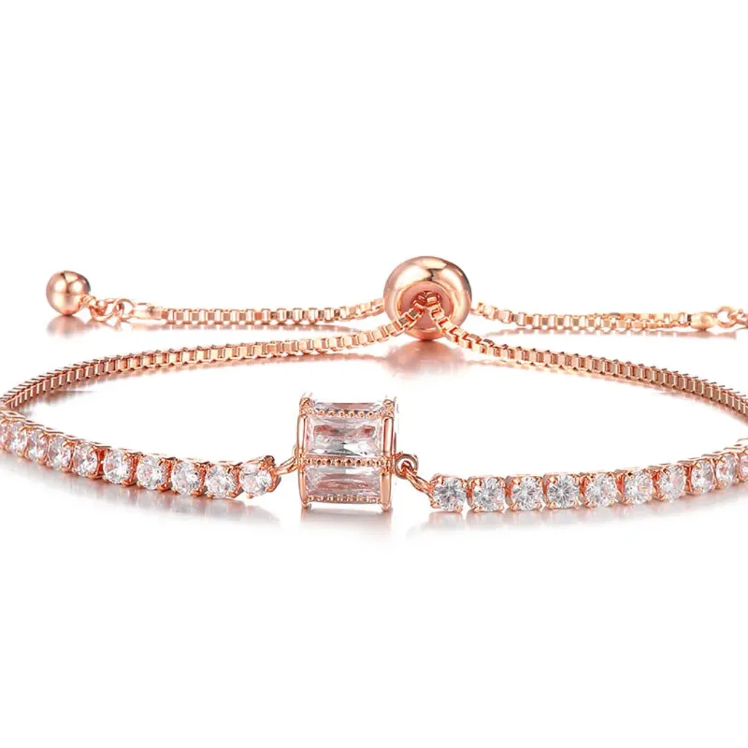 Coffret Cadeau Élégance Femme – Montre SK Dorée avec Parure Collier et Boucles d'Oreilles