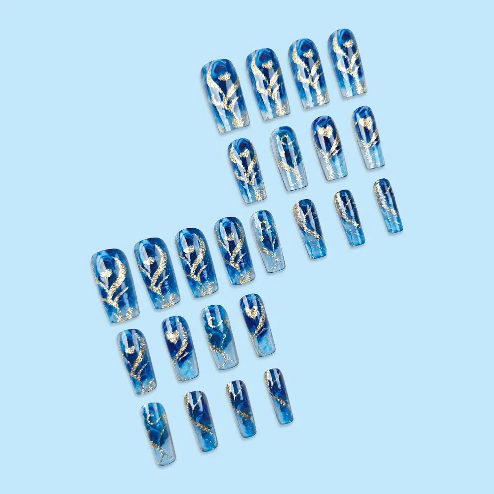Faux ongles press-on bleu marbré avec motifs dorés – 24 pièces – Ongles élégants prêts à poser